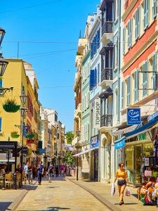 main street - Calle principal en Gibraltar