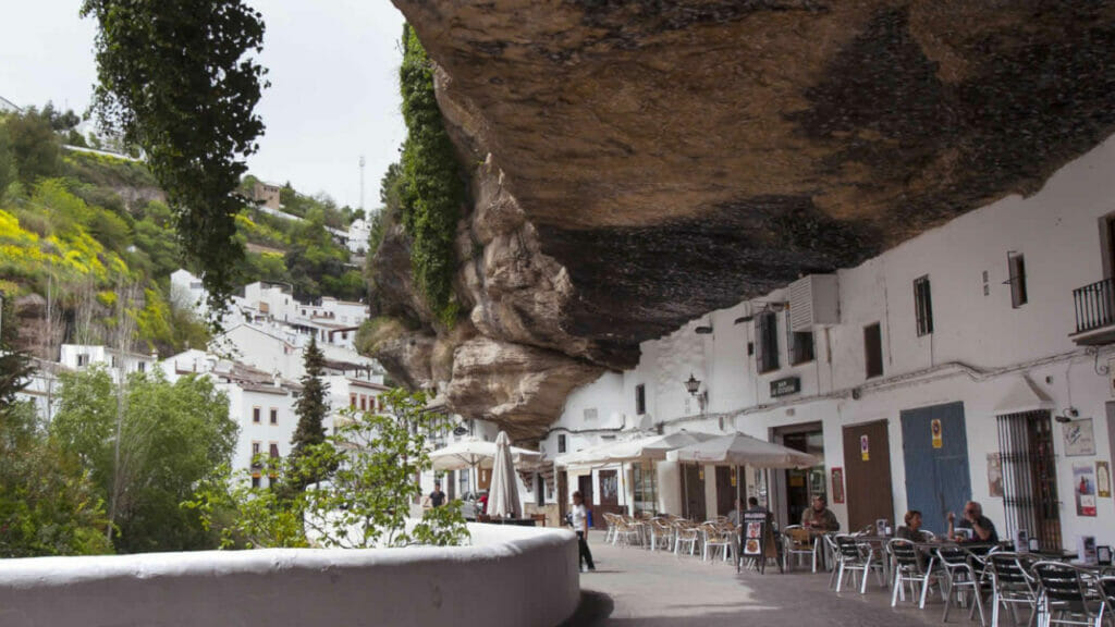 Setenild e las Bodegas.