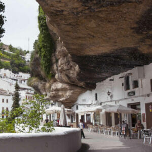 What to see near Ronda: Setenild e las Bodegas.