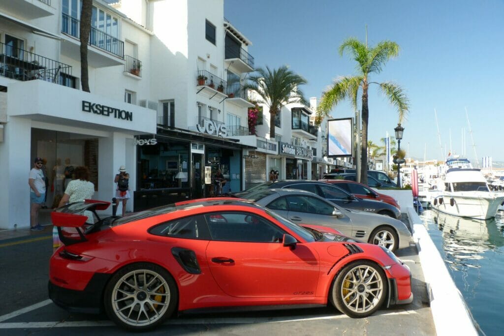 Luxury shops in Puerto Banús