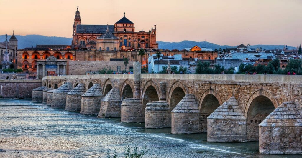 Visita Nocturna Mezquita-Catedral de Córdoba 3 W9Iw8wAU 1