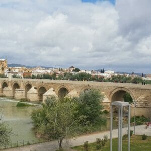 Escenarios de Juego de Tronos en Córdoba: Puente Romano de Córdoba