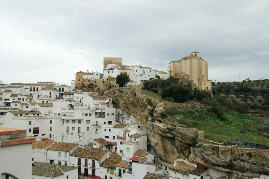 Que voir à Setenil de las Bodegas : 10 choses essentielles à visiter 2 Setenil de las Bodegas à Cadix