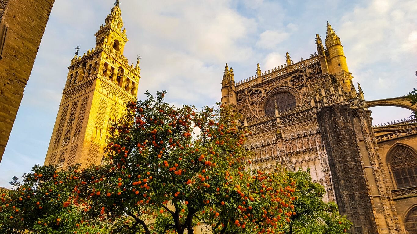 Seville April Fair in 2025 Visitanddo