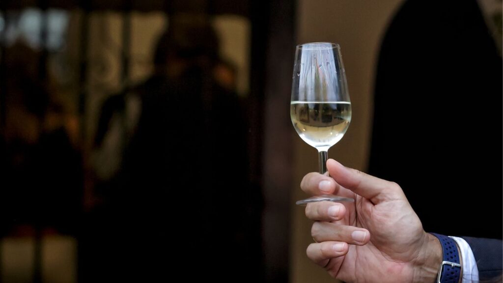 Feria de Abril de Sevilla en 2025 5 rebujito que beber en sevilla