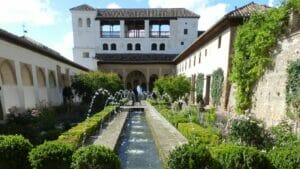 Las 5 fuentes de la Alhambra de Granada más bonitas