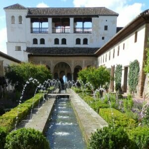 Las 5 fuentes de la Alhambra de Granada más bonitas