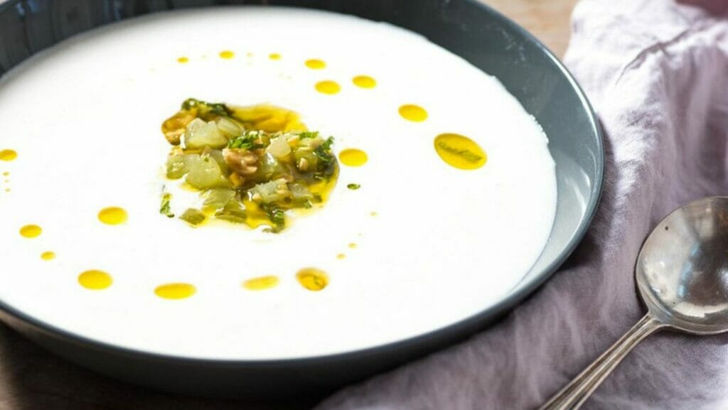 5 Typical Malaga dishes you have to try 5 Ajoblanco malaga