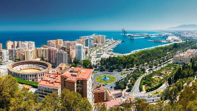 10 sehenswerte Städte in Andalusien 4 Reiseziele in Andalusien: Málaga