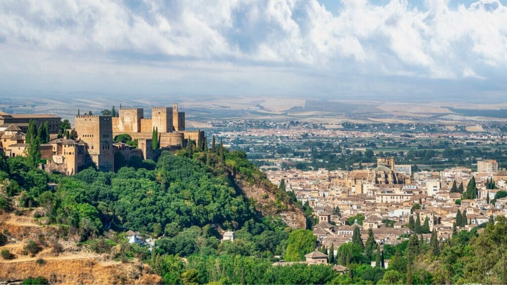 Lugros, der verzauberte Wald von Granada 3 was man in Granada sehen kann