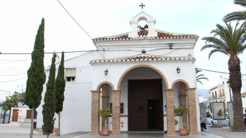 la Plaza de la Ermita de Nerja