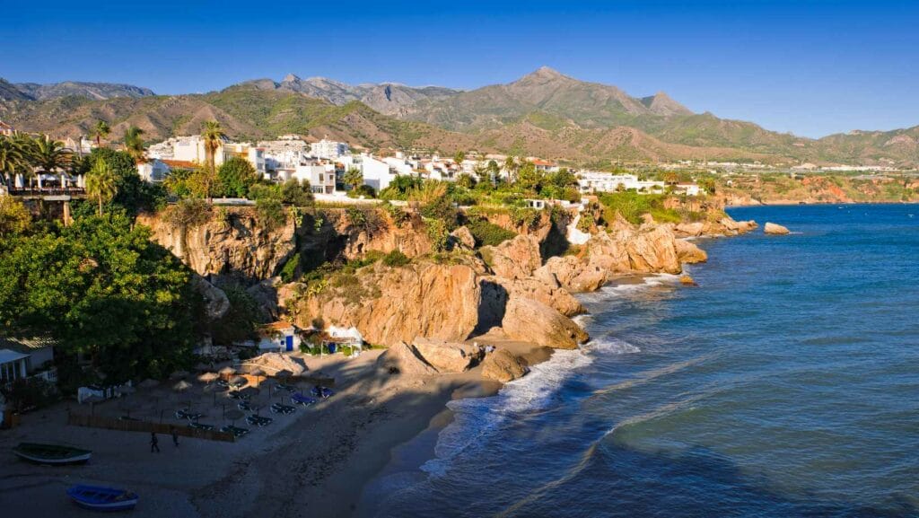 Where to eat in nerja excursions