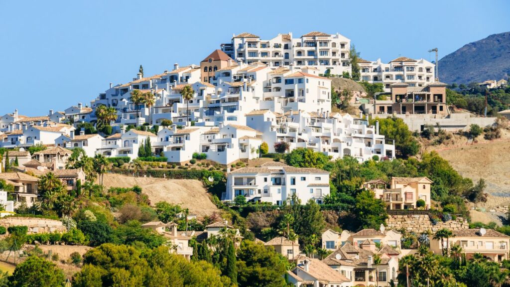 Pueblos de Marbella cerca con encanto: rincones que enamoran 5 benahavis pueblos cerca de Marbella