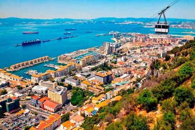 Blick auf das Zentrum von Gibraltar vom Felsen von Gibraltar aus